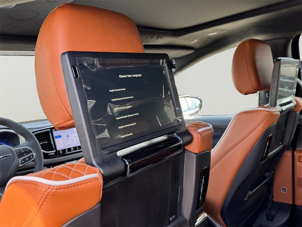 2026 Chrysler Pacifica Pinnacle