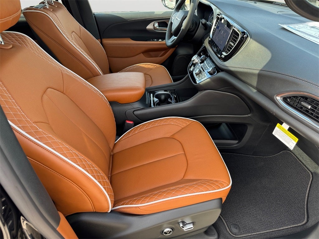 2026 Chrysler Pacifica Pinnacle