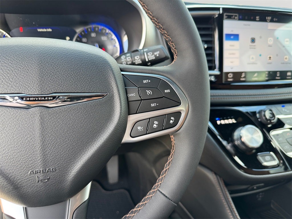 2026 Chrysler Pacifica Pinnacle