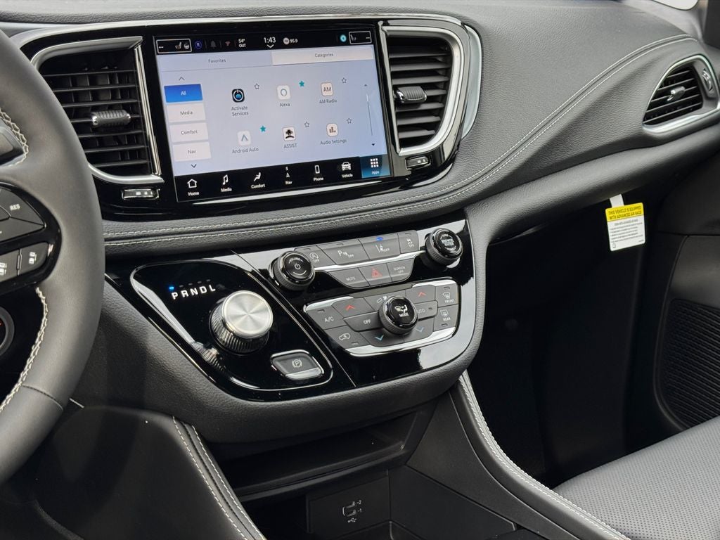 2026 Chrysler Pacifica Limited