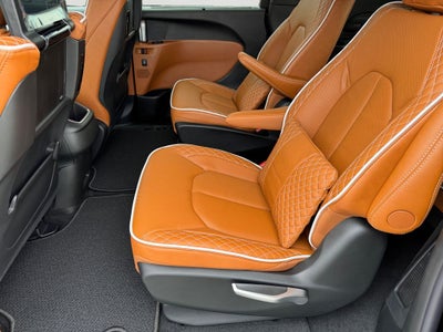 2026 Chrysler Pacifica Pinnacle