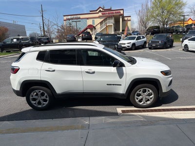 2024 Jeep Compass Latitude