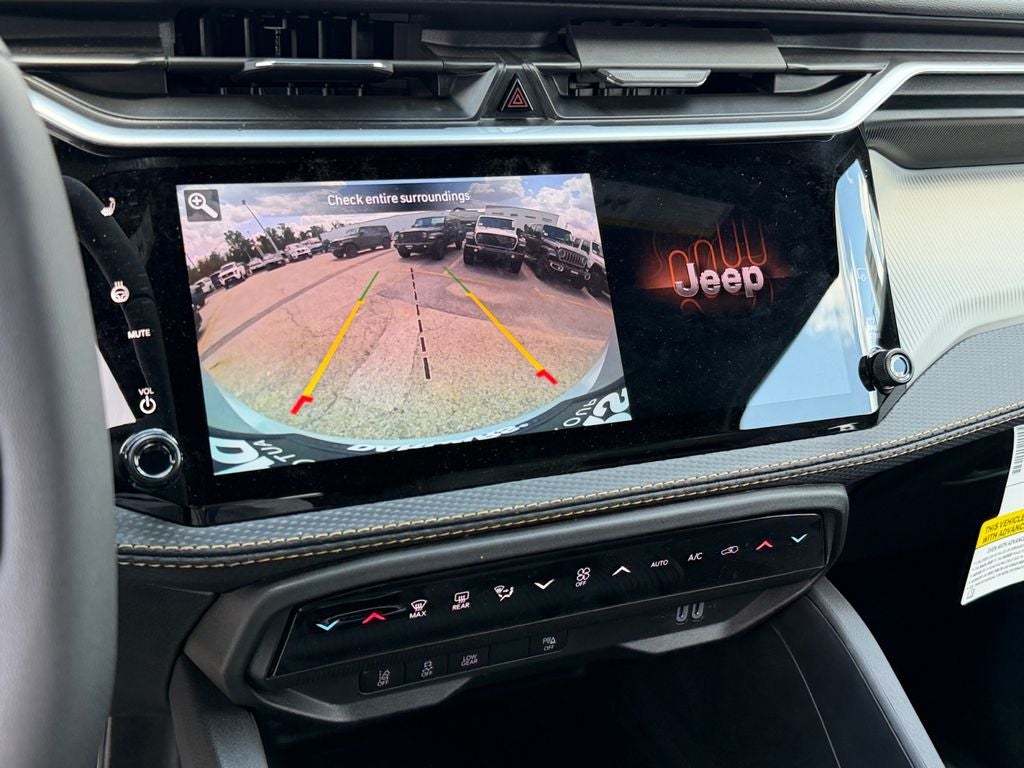 2026 Jeep Cherokee Base