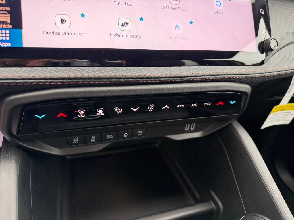 2026 Jeep Cherokee Overland