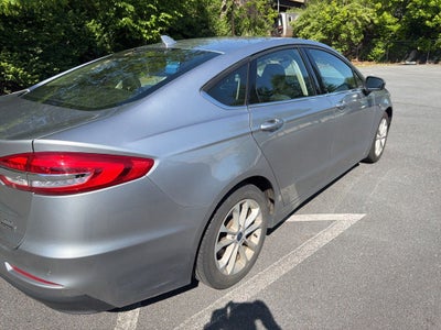 2020 Ford Fusion Hybrid SE