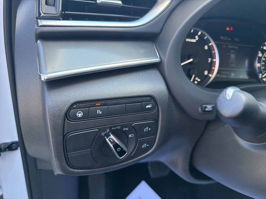 2022 INFINITI QX50 PURE