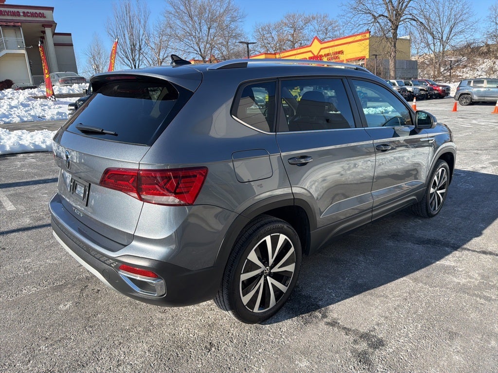 2023 Volkswagen Taos 1.5T SE