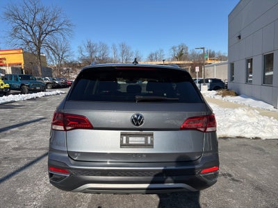 2023 Volkswagen Taos 1.5T SE