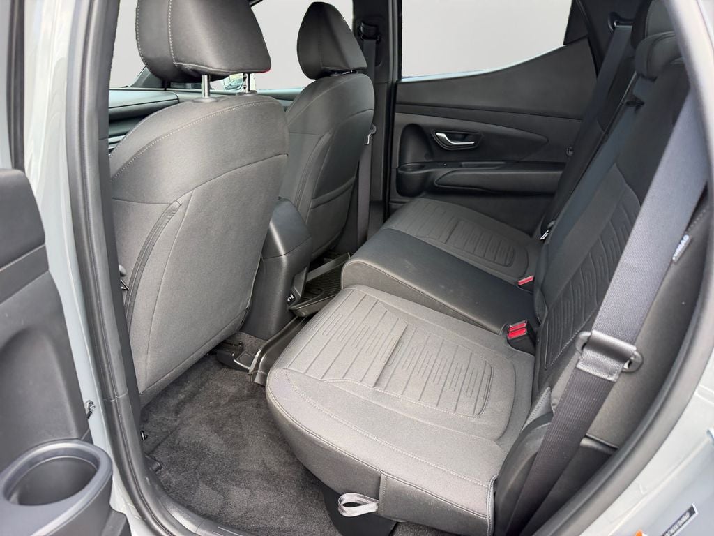 2025 Hyundai Santa Cruz SE