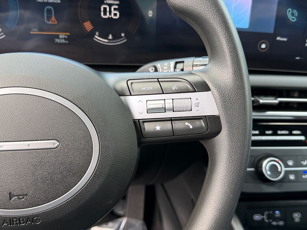 2025 Hyundai Santa Cruz SE