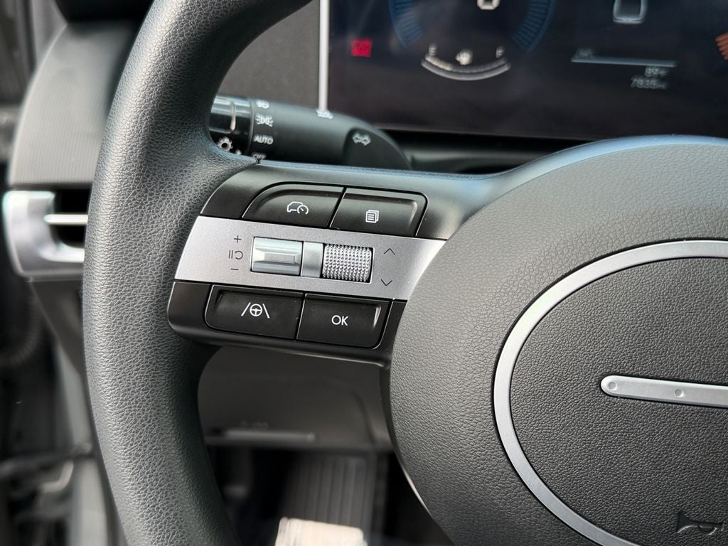 2025 Hyundai Santa Cruz SE