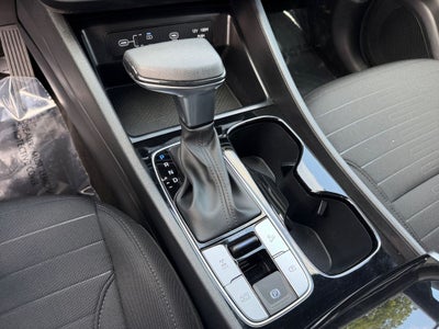 2025 Hyundai Santa Cruz SE
