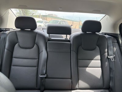 2022 Volvo S60 Recharge Plug-In Hybrid T8 Inscription