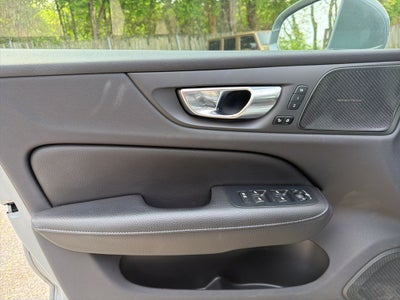 2022 Volvo S60 Recharge Plug-In Hybrid T8 Inscription