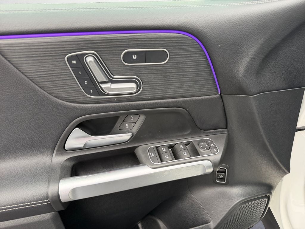 2023 Mercedes-Benz GLB GLB 250