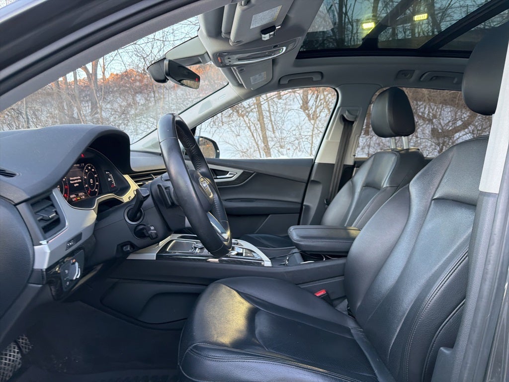 2019 Audi Q7 45 Premium Plus quattro