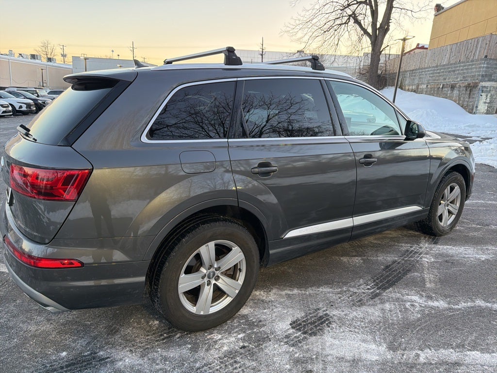 2019 Audi Q7 45 Premium Plus quattro