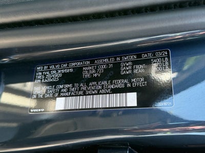 2024 Volvo XC60 B5 Plus Dark Theme