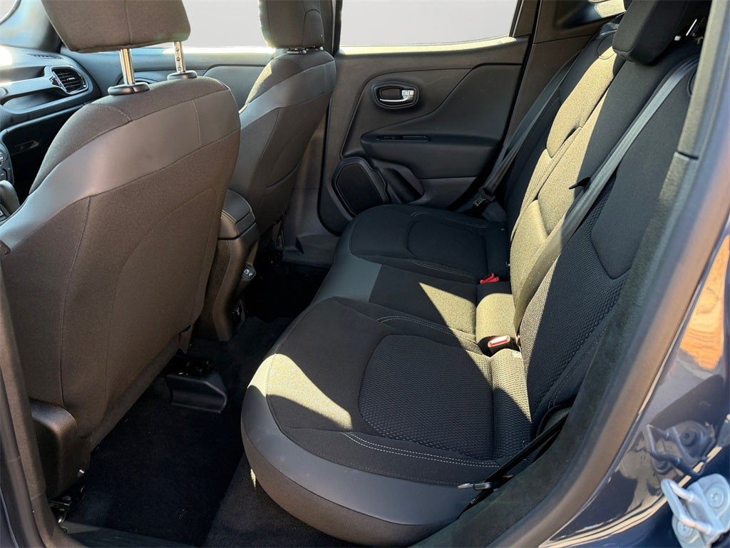 2022 Jeep Renegade Altitude