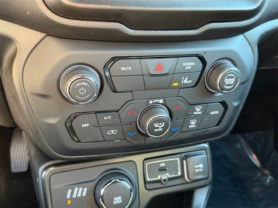 2022 Jeep Renegade Altitude