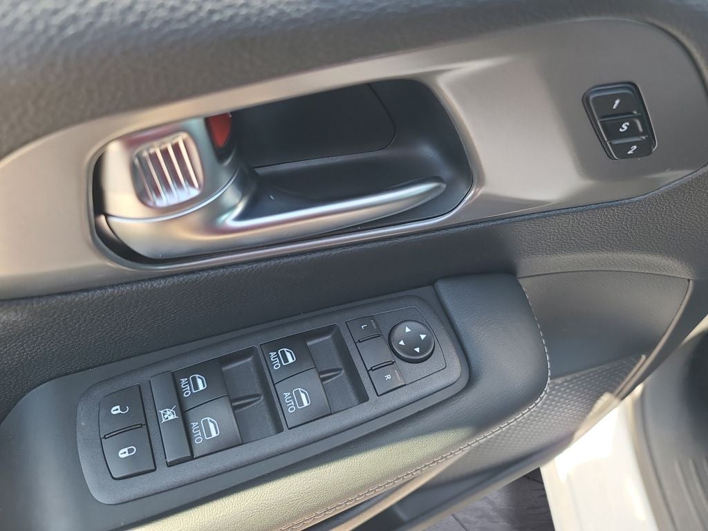 2026 Chrysler Pacifica Select 360 Surround View Camera