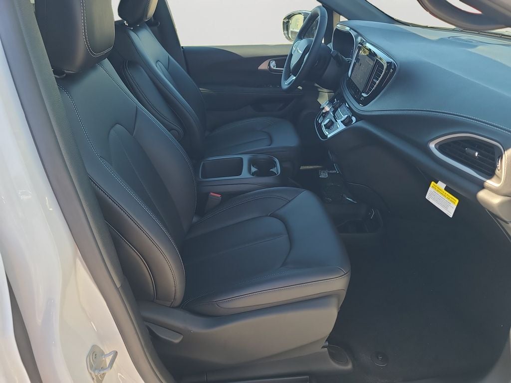 2026 Chrysler Pacifica Select 360 Surround View Camera