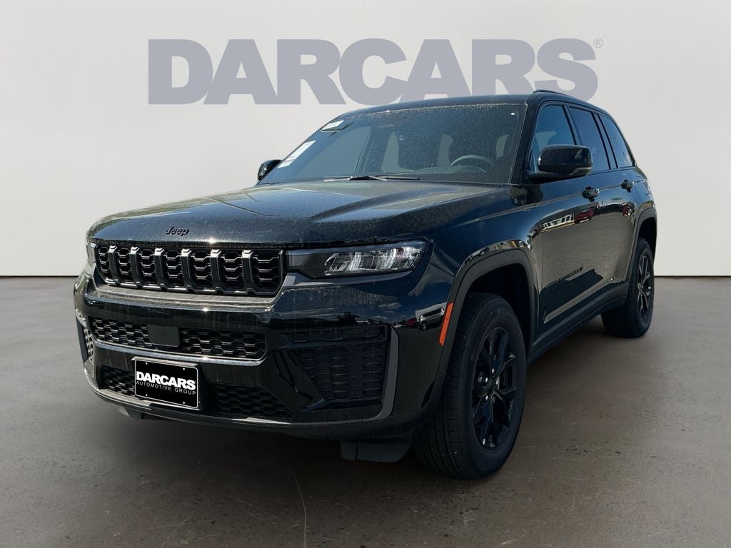2026 Jeep Grand Cherokee Laredo
