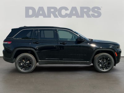 2026 Jeep Grand Cherokee Laredo