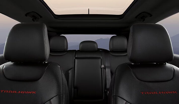 Jeep Compass Interior Colors & Upholstery
