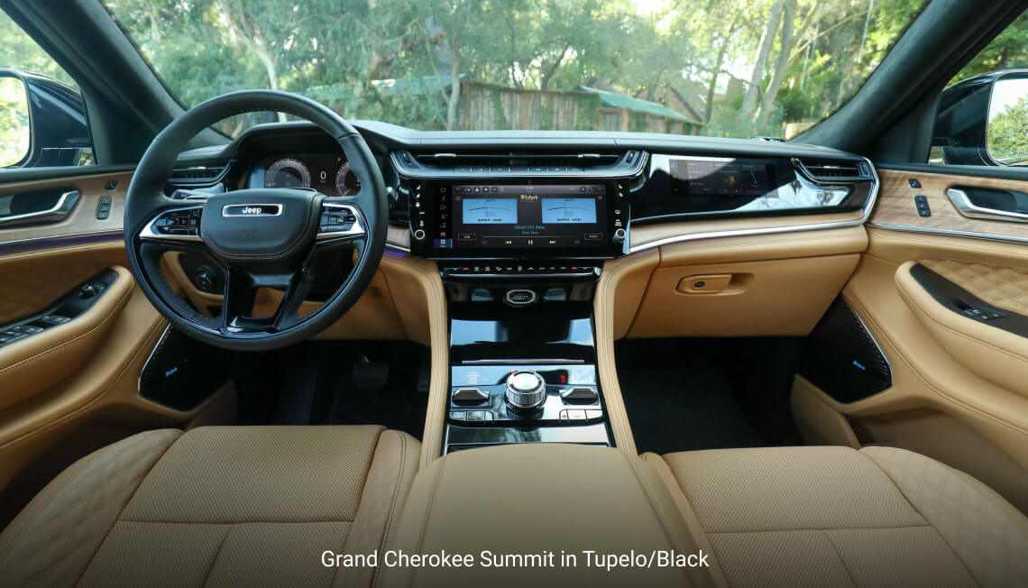 Interior: Jeep Grand Cherokee