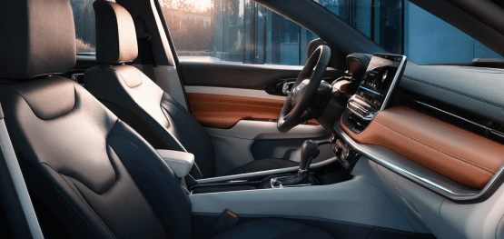 2023 Jeep Compass Interior Amenities